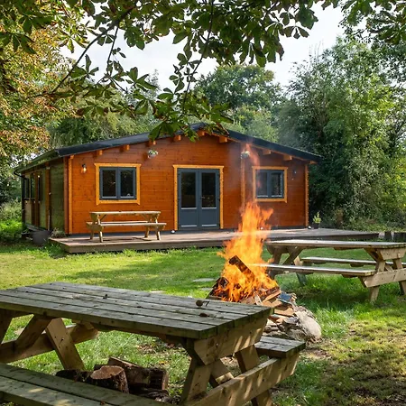 Rushbrook Log With Sauna Lodge